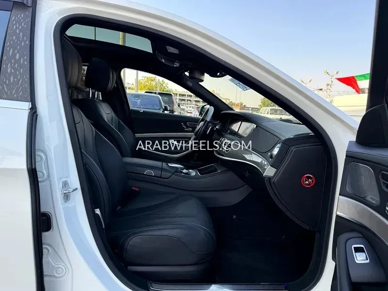 Mercedes Benz CLS Class 2015 for Sale in Dubai Image-13