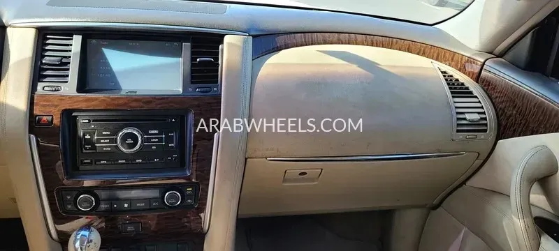 نيسان باترول 2013 for Sale in دبي Image-9