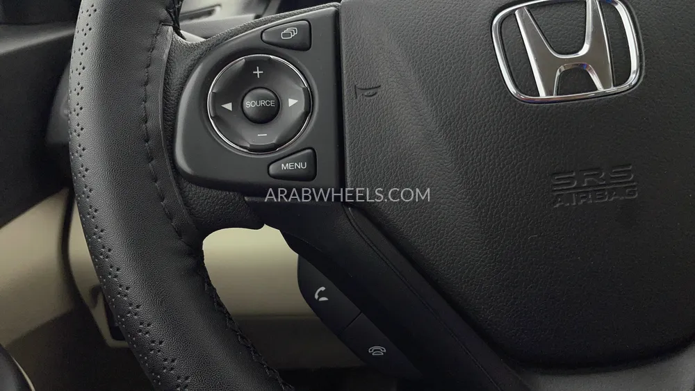 Honda CR-V 2016 for Sale in Dubai Image-37