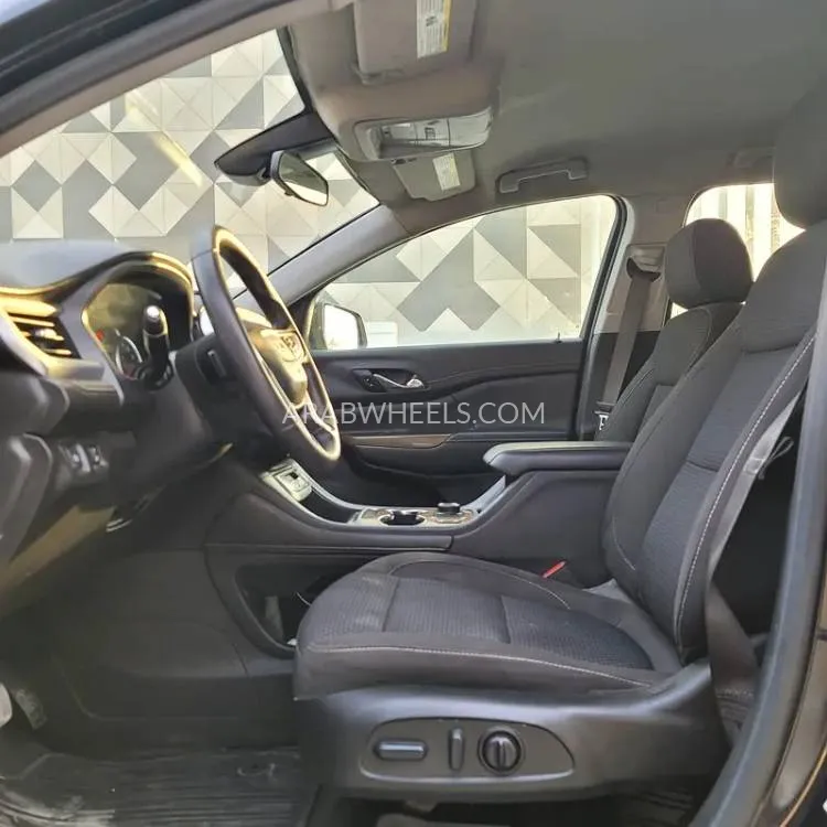 GMC Acadia 2022 for Sale in Sharjah Image-6