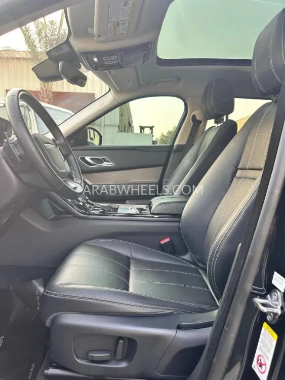 Land Rover Range Rover Velar 2019 for Sale in Dubai Image-4