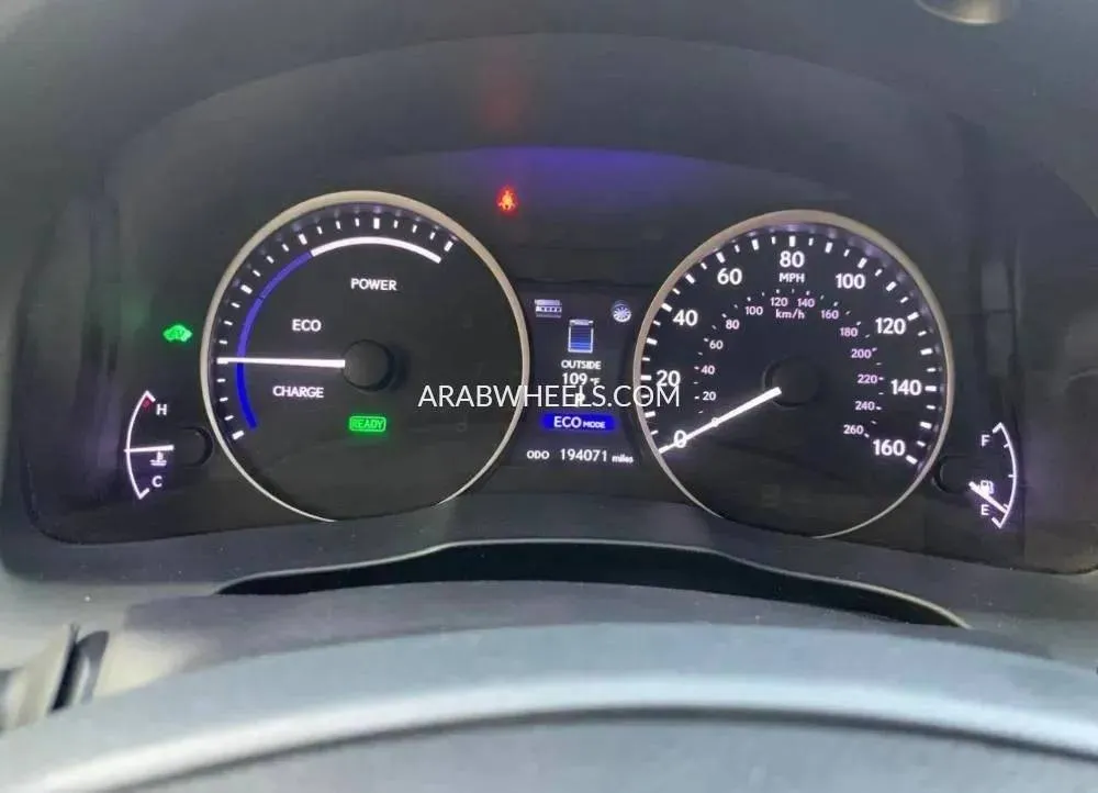 لكزس ES 2014 for Sale in رأس الخيمة Image-4