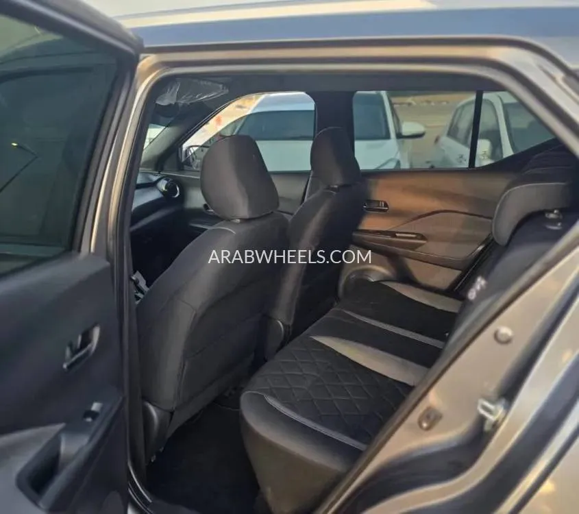 Nissan Kicks 2020 for Sale in Sharjah Image-9