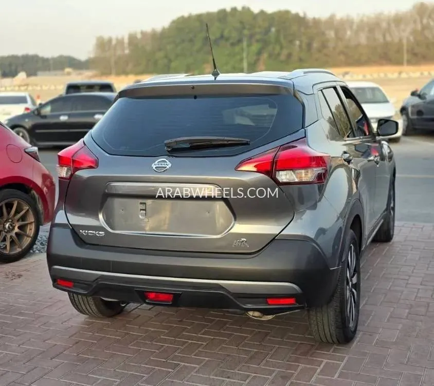 Nissan Kicks 2020 for Sale in Sharjah Image-14