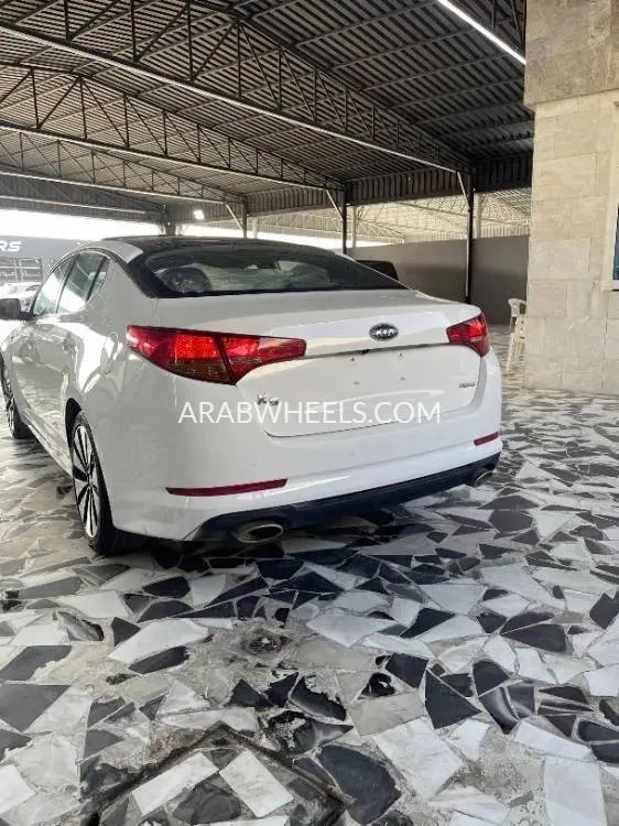 كيا أوبتيما 2012 for Sale in عجمان Image-6