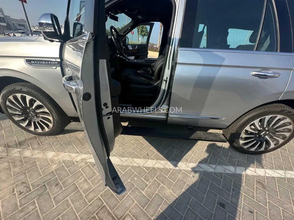 لينكون نافيجيتور 2023 for Sale in دبي Image-19