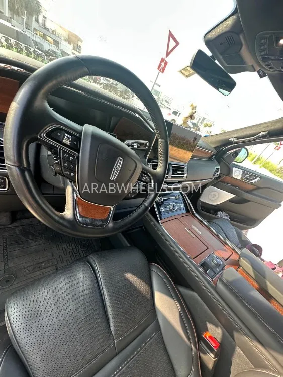 لينكون نافيجيتور 2023 for Sale in دبي Image-31