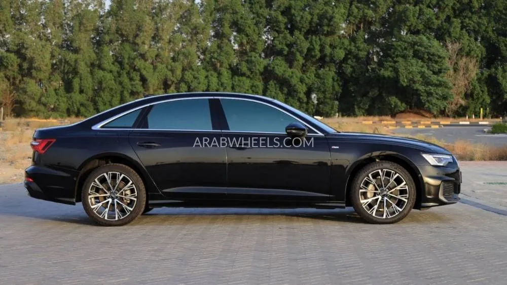 Audi A6 2022 for Sale in Sharjah Image-11