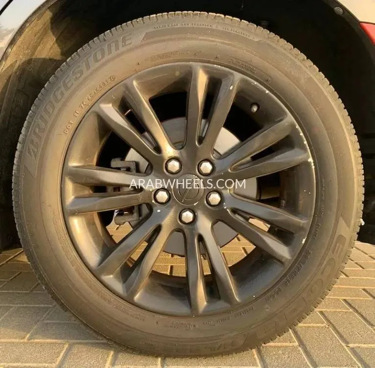 كرايسلر 300 2018 for Sale in دبي Image-13