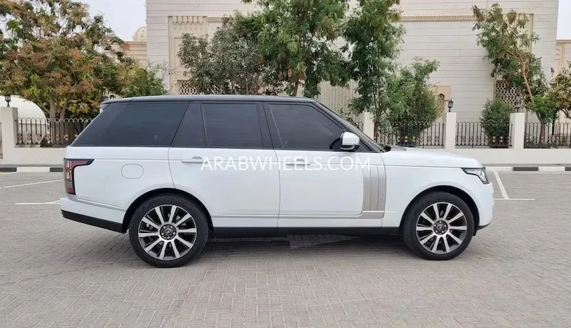Land Rover Range Rover 2014 for Sale in Dubai Image-3