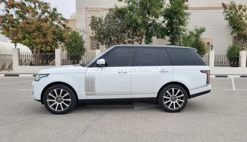 Land Rover Range Rover 2014 for Sale in Dubai Image-4