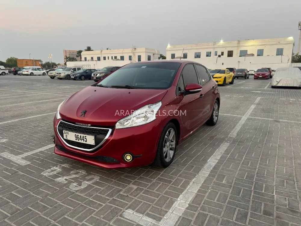 بيجو 208 2013 for Sale in دبي Image-12