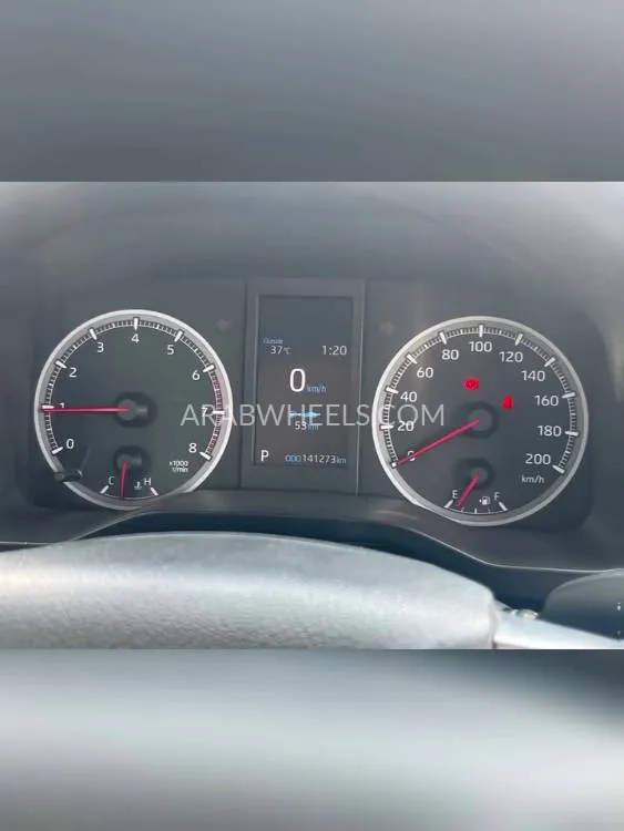 Toyota Hiace 2021 for Sale in Ras Al Khaimah Image-9