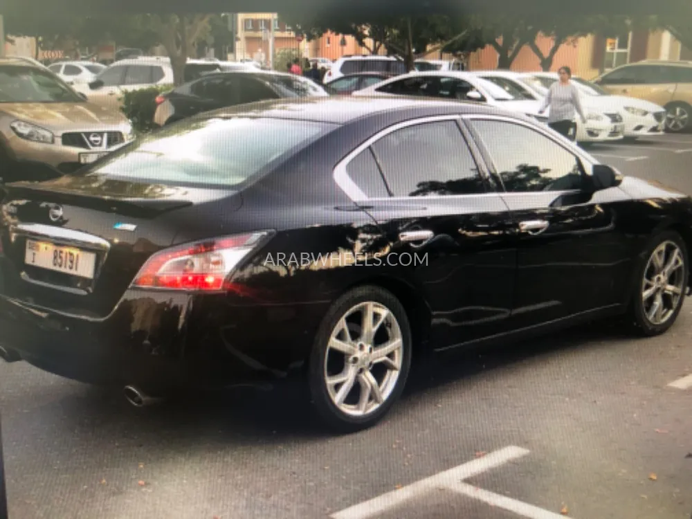 Nissan Maxima 2012 for Sale in Dubai Image-2