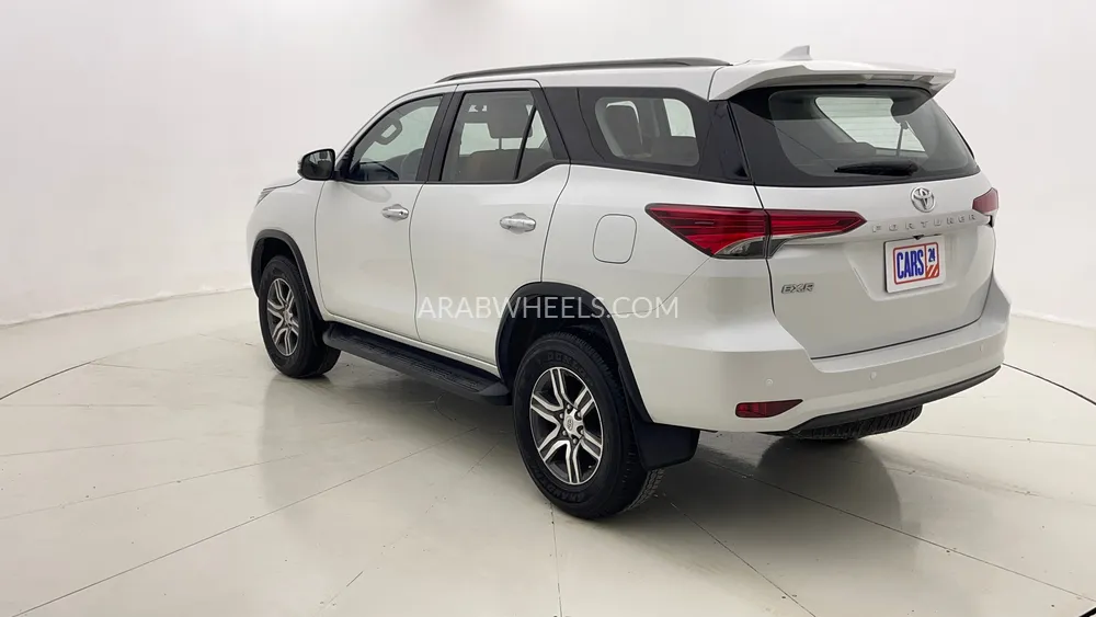 Toyota Fortuner 2024 for Sale in Dubai Image-5