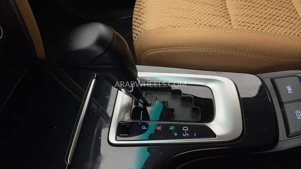 Toyota Fortuner 2024 for Sale in Dubai Image-18