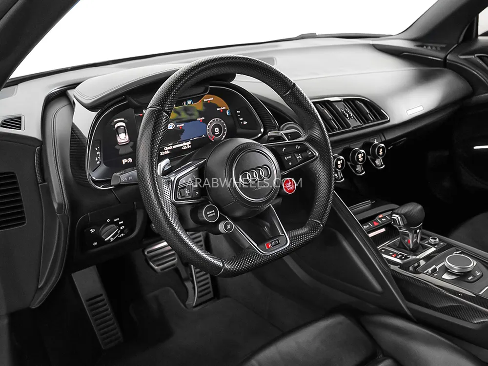 أودي  سبايدر R8 2020 for Sale in دبي Image-7