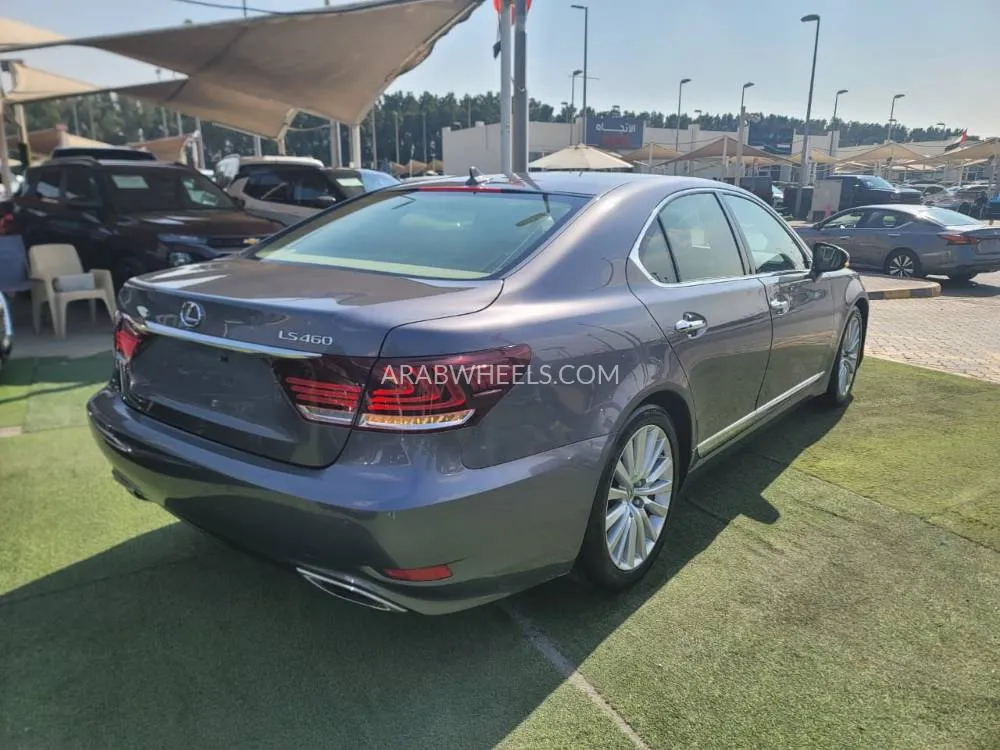 Lexus LS 2013 for Sale in Dubai Image-4