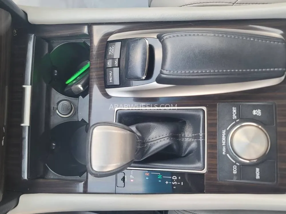 Lexus LS 2013 for Sale in Dubai Image-6