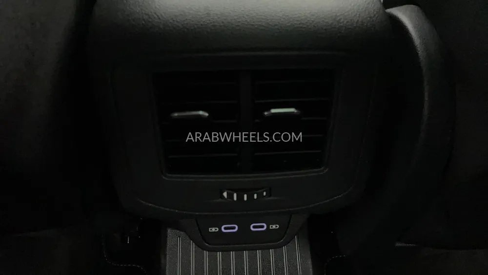 Volkswagen T Roc 2023 for Sale in Dubai Image-25