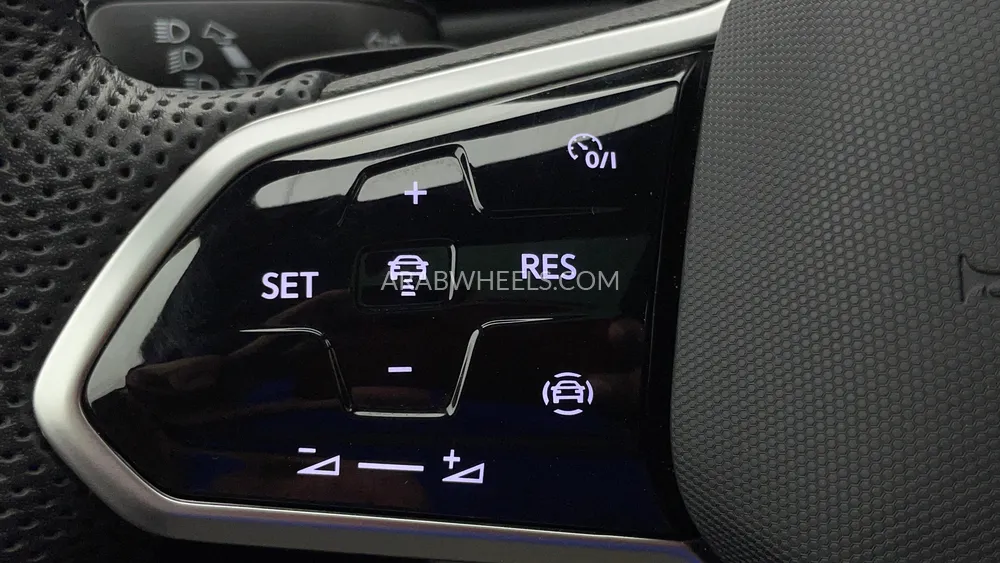 Volkswagen T Roc 2023 for Sale in Dubai Image-51