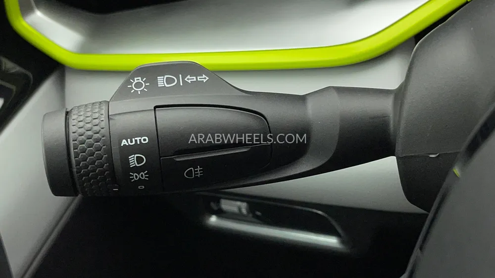 Geely Coolray 2025 for Sale in Dubai Image-36