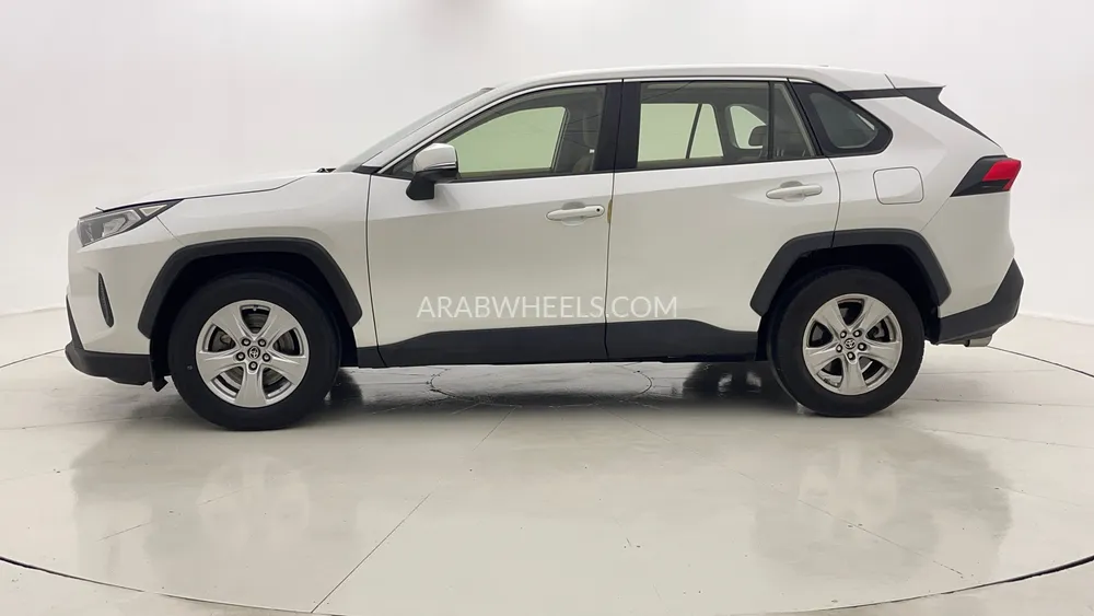 Toyota Rav4 2021 for Sale in Dubai Image-6