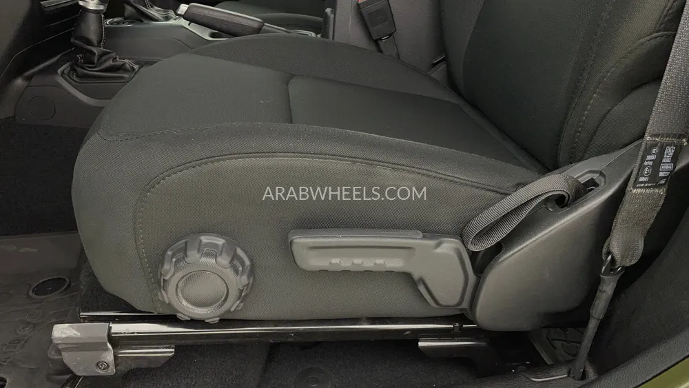 Jeep Wrangler 2022 for Sale in Dubai Image-22