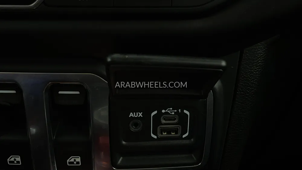 Jeep Wrangler 2022 for Sale in Dubai Image-47