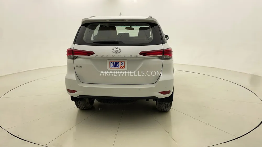 Toyota Fortuner 2024 for Sale in Dubai Image-4