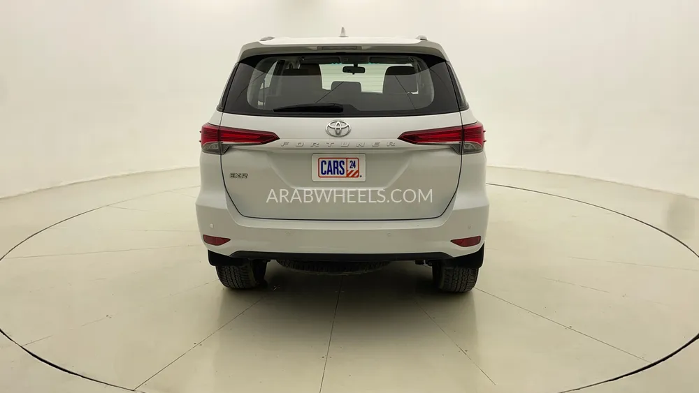 Toyota Fortuner 2024 for Sale in Dubai Image-4