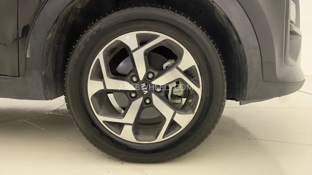 Kia Sportage 2021 for Sale in Dubai Image-10