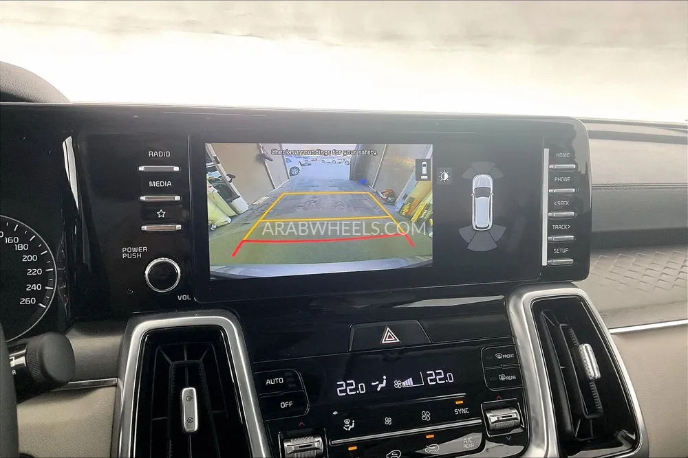 Kia Sorento 2022 for Sale in Sharjah Image-17