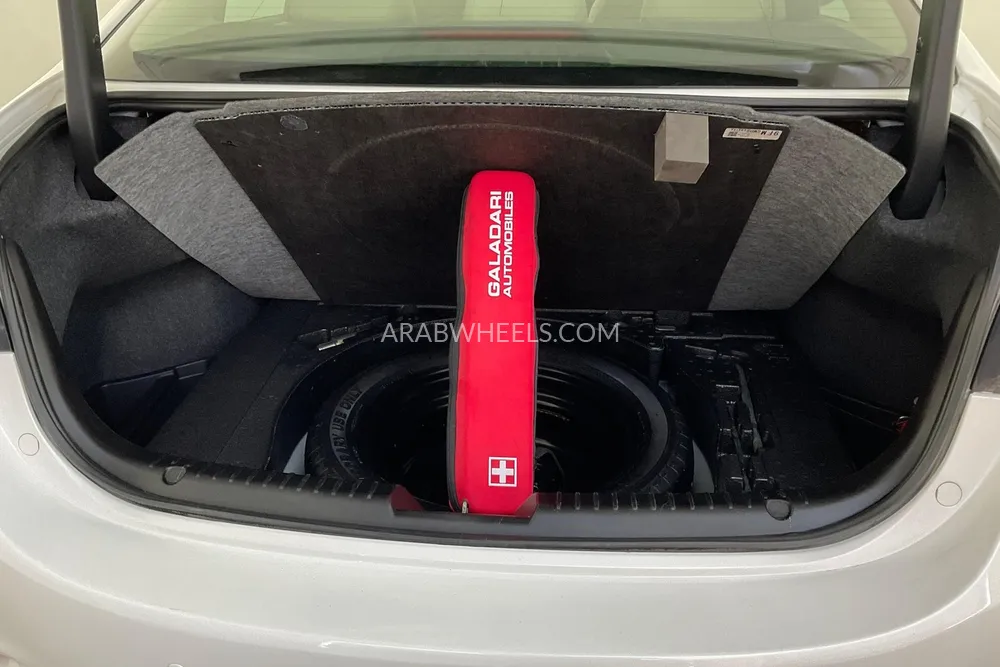 مازدا 6 2023 for Sale in الشارقة Image-15