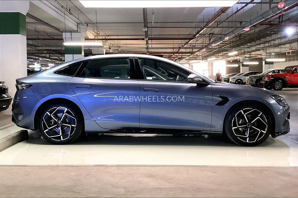 BYD Seal 2025 for Sale in Dubai Image-8