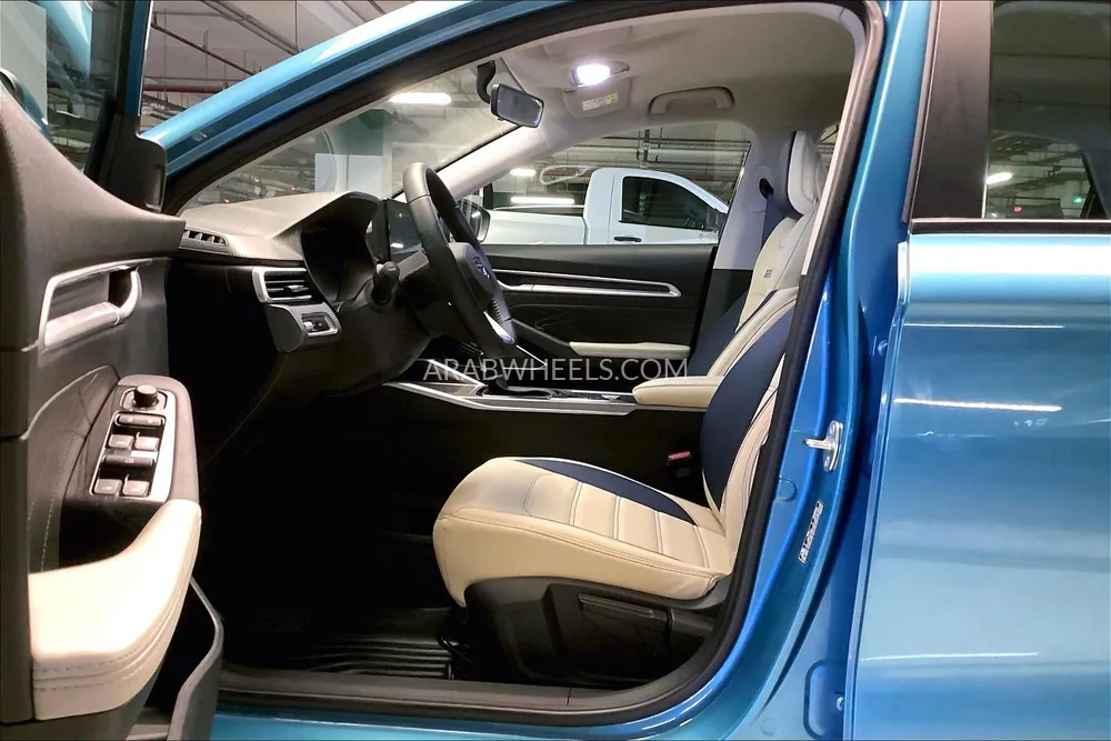 Geely Emgrand 2025 for Sale in Sharjah Image-22