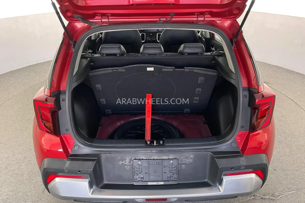 Kia Sonet 2024 for Sale in Sharjah Image-15