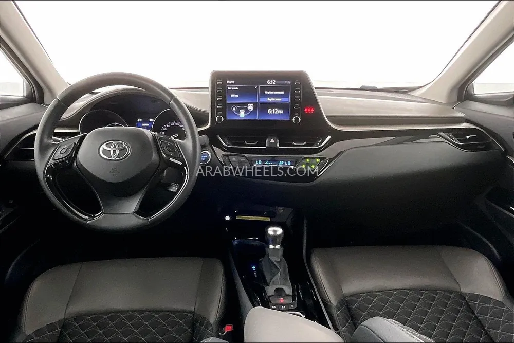 Toyota C-HR 2022 for Sale in Sharjah Image-11