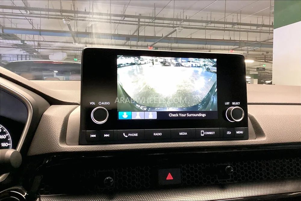 هوندا سي آر-في 2024 for Sale in الشارقة Image-17