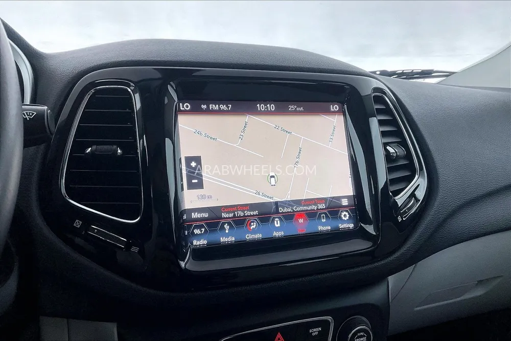 Jeep Compass 2019 for Sale in Sharjah Image-34