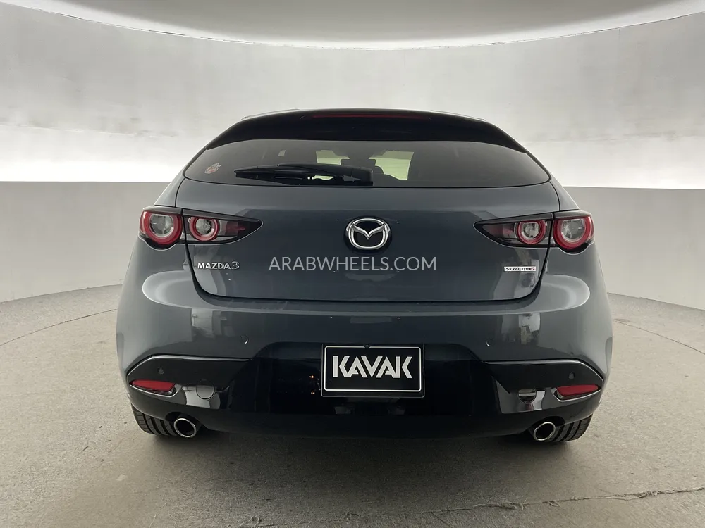 Mazda 3 2023 for Sale in Sharjah Image-5