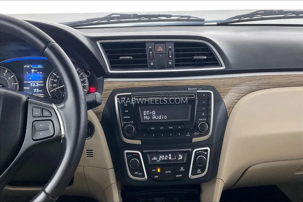 Suzuki Ciaz 2023 for Sale in Dubai Image-29