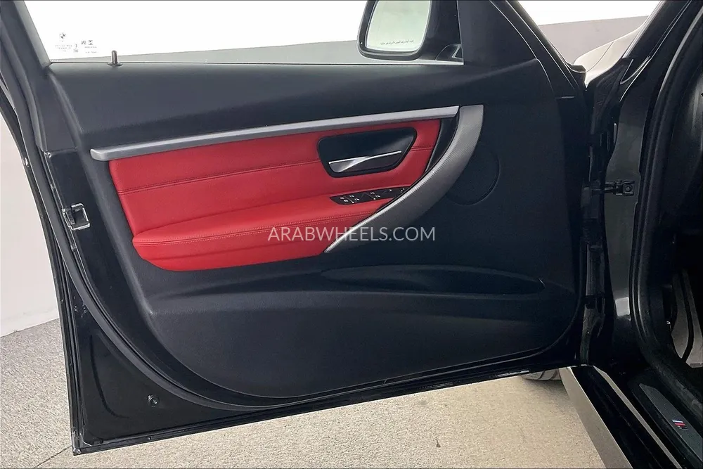 BMW 3 series 2018 for Sale in Sharjah Image-26