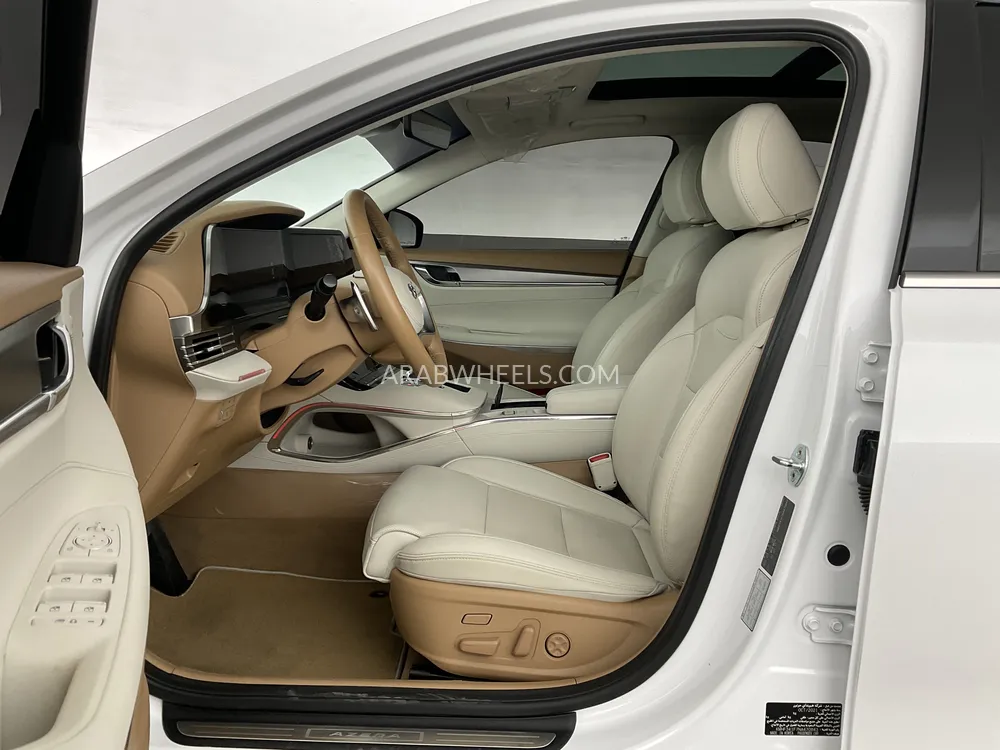 Hyundai Azera 2022 for Sale in Sharjah Image-9