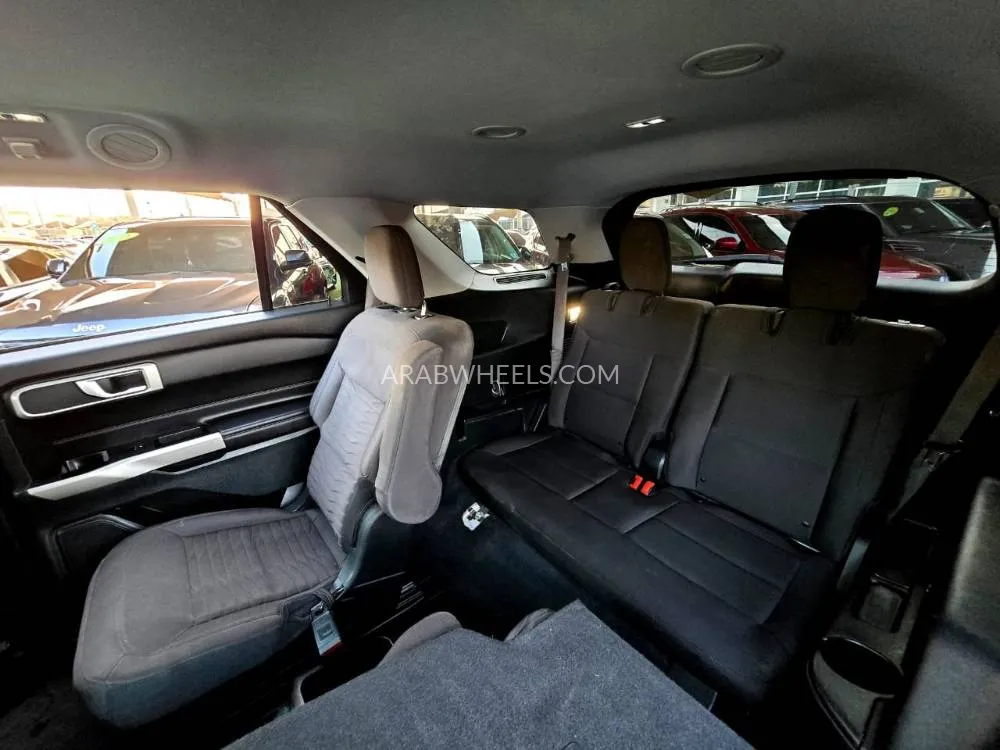 Ford Explorer 2021 for Sale in Sharjah Image-6