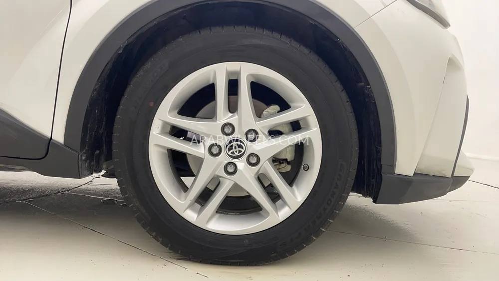 Toyota C-HR 2021 for Sale in Dubai Image-10
