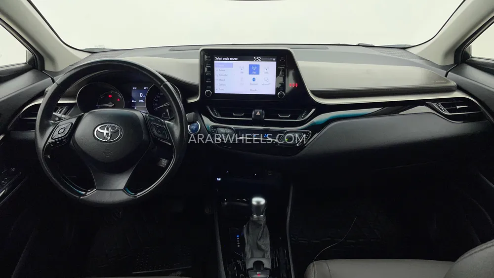 Toyota C-HR 2021 for Sale in Dubai Image-12