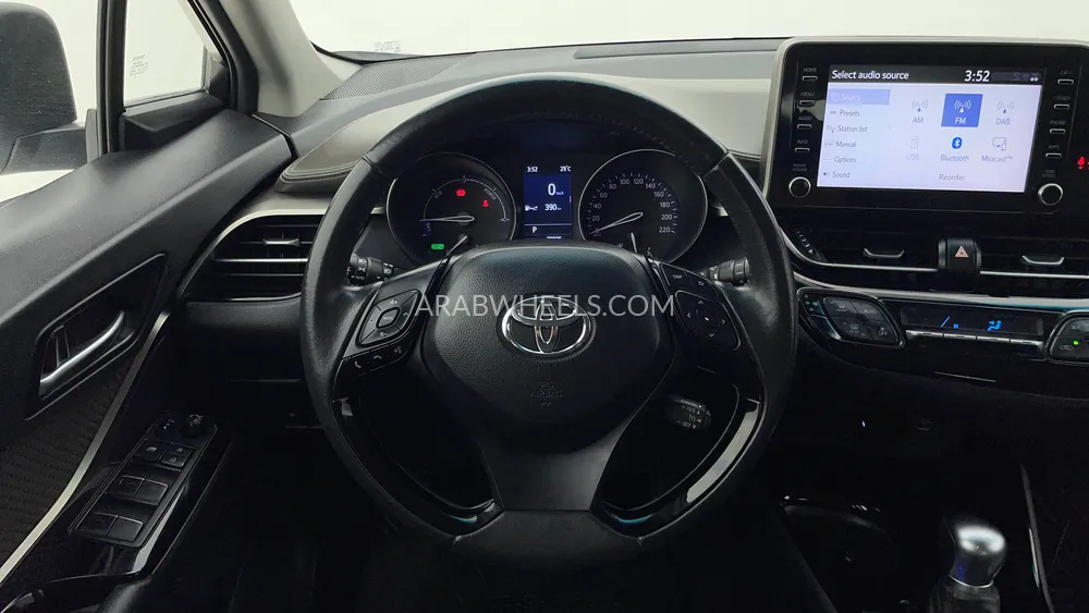 Toyota C-HR 2021 for Sale in Dubai Image-17