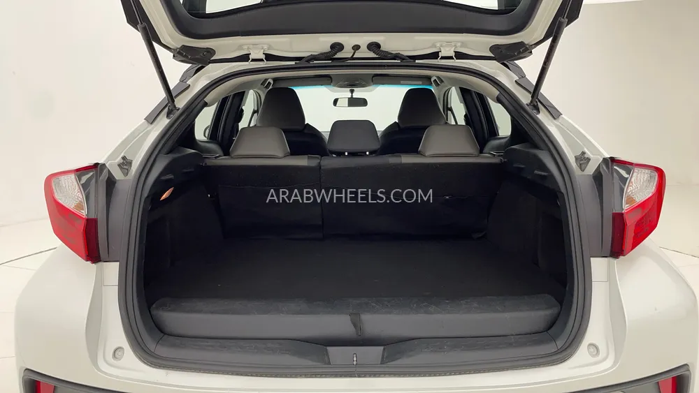 Toyota C-HR 2021 for Sale in Dubai Image-26