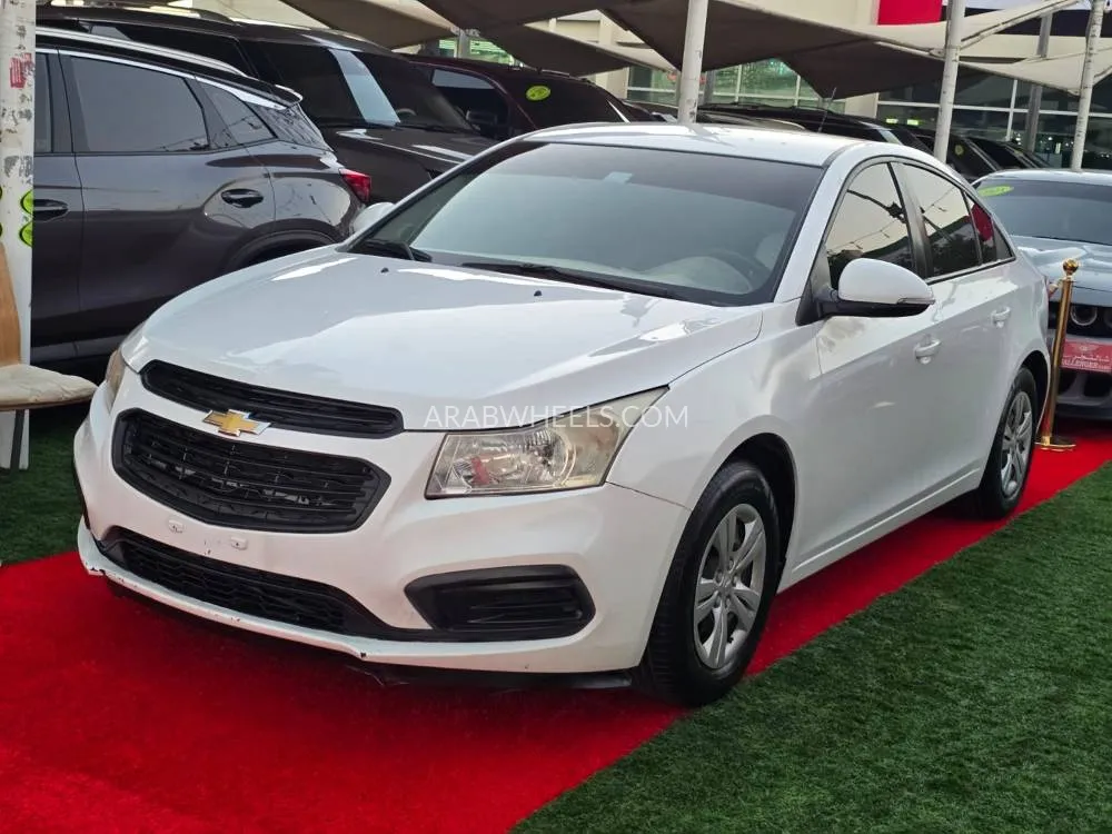 Chevrolet Cruze 2015 for Sale in Sharjah Image-1